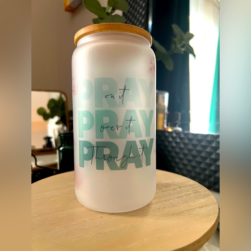 16oz Frosted Glass Pray Libbey Can